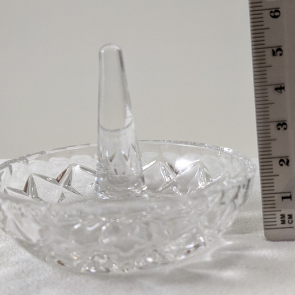 ๐จ๐ฆ Ring Keeper (Free with a bundle of 3+ items.) - Picture 3 of 3